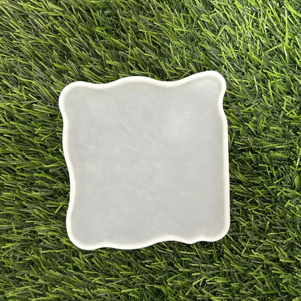 Square curved coaster mould 4”