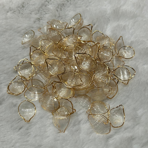 Petals for Decoration - White & Gold