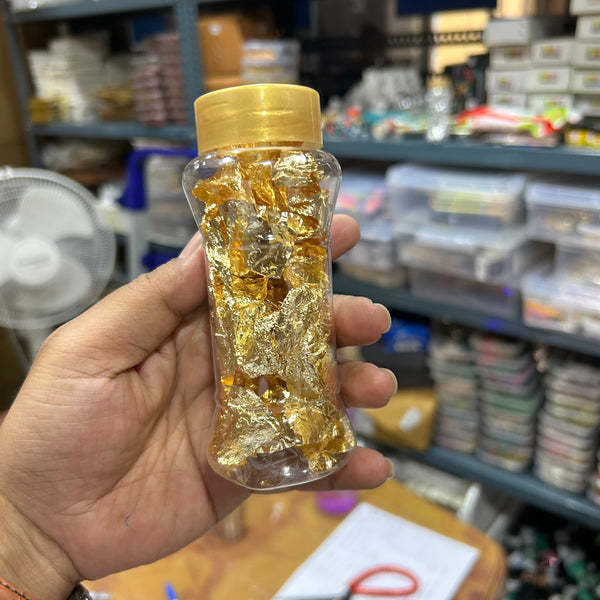 Coloured flakes