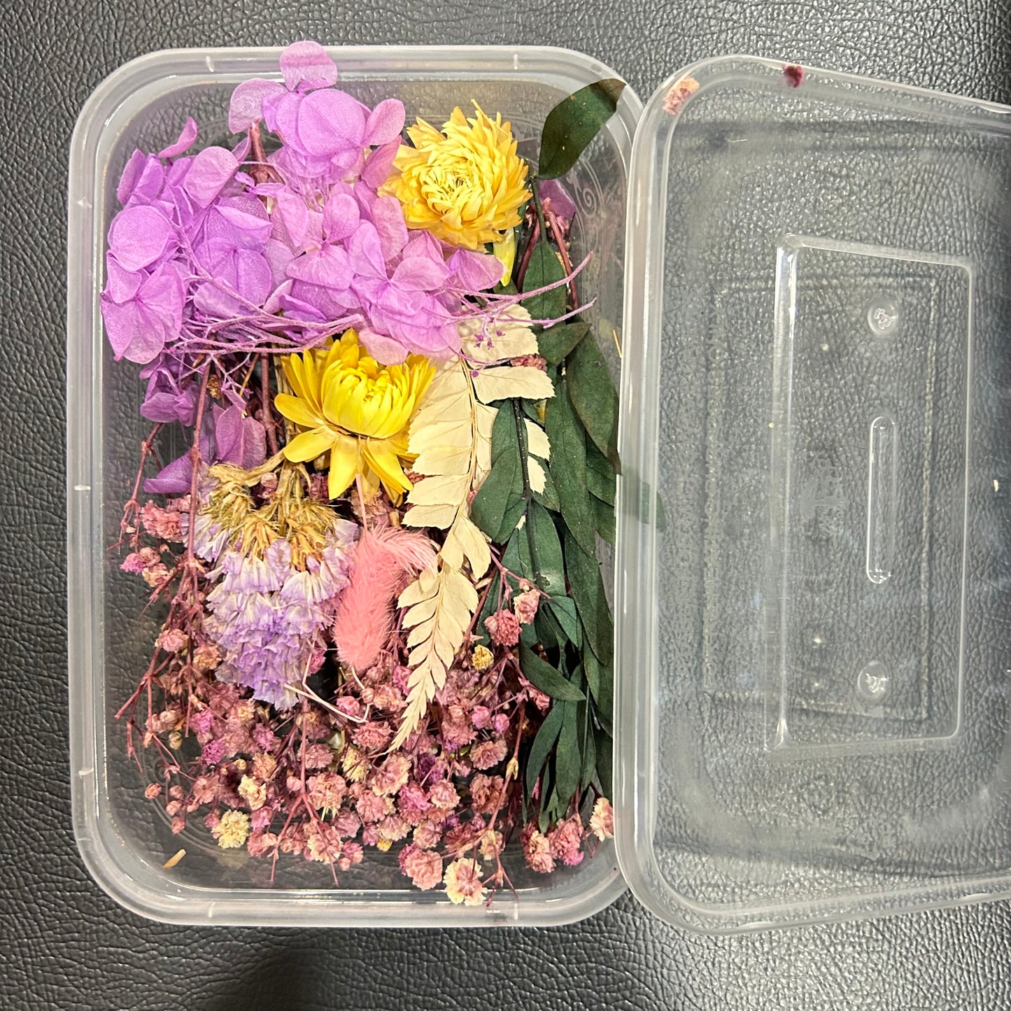 Dried Flowers Box - Random Color