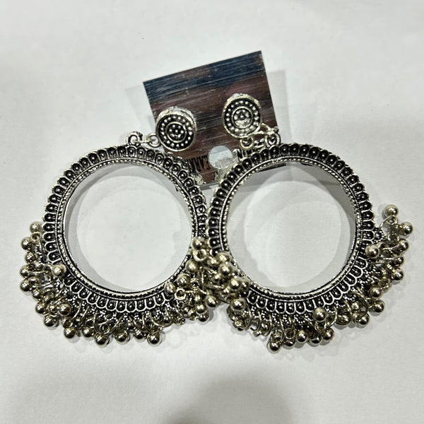 Jhumka Bezel Round