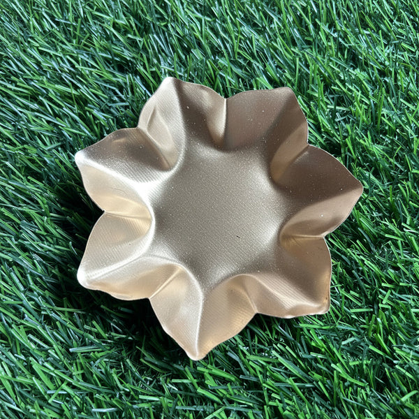 Round flower Urli