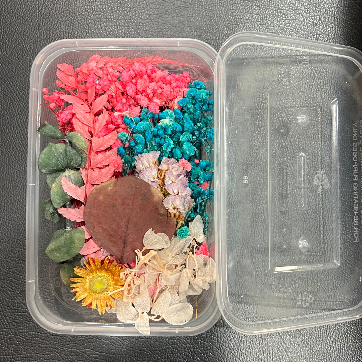 Dried Flowers Box - Random Color