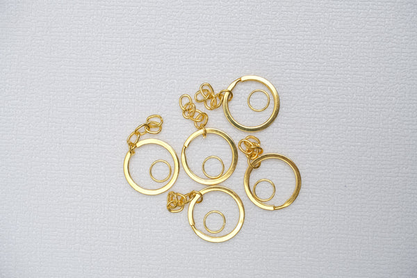 Keychain with connector ring