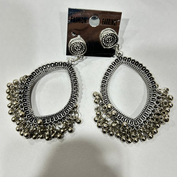 Jhumka Bezel Oval