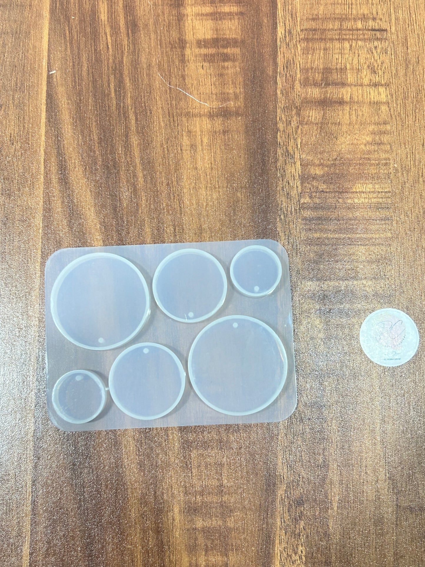 Round Keychain Mould - 6 CVT