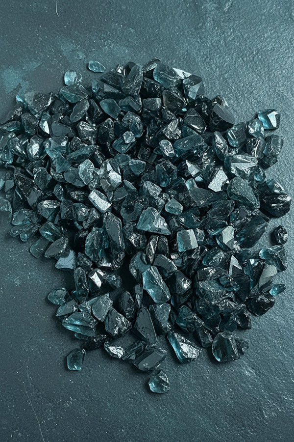 Firepit Crystal - Charcoal Black
