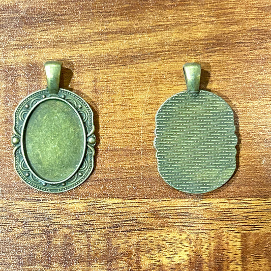 Antique Bezel A7