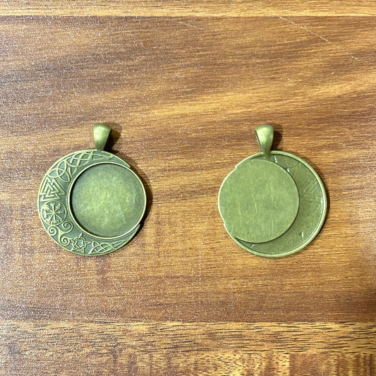 Antique Bezel A2