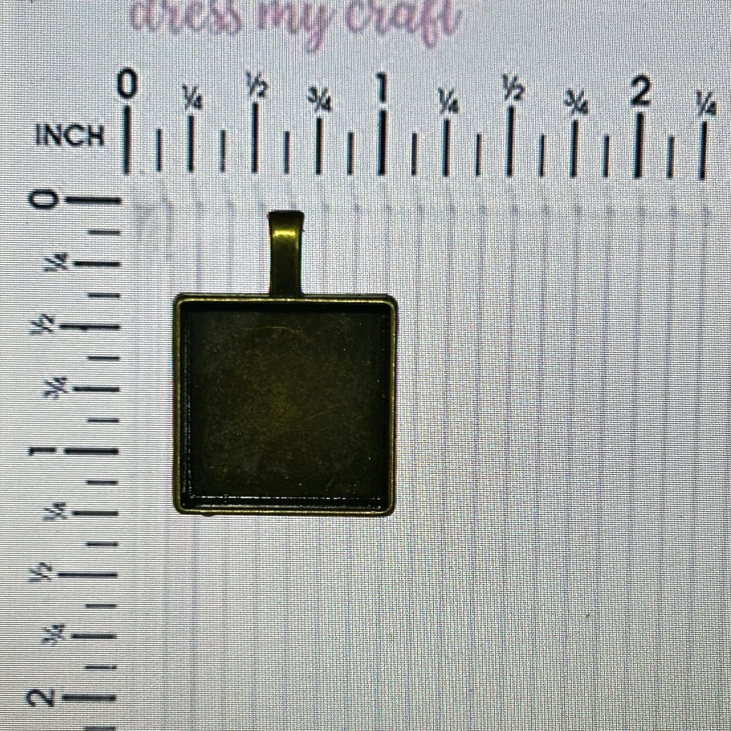 Antique Bezel A8