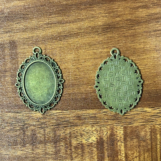 Antique Bezel A4