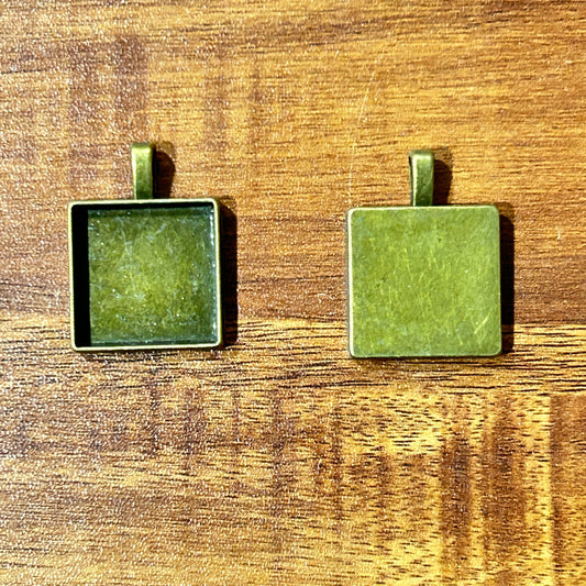 Antique Bezel A8
